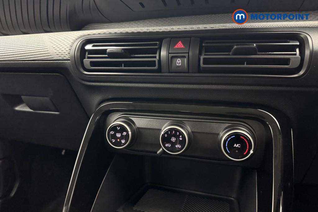 Citroen C3 Plus Automatic Electric Hatchback - Stock Number (1637331) - 19th supplementary image