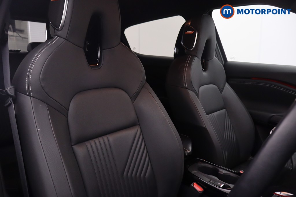 Nissan Juke Tekna Manual Petrol SUV - Stock Number (1637425) - 16th supplementary image