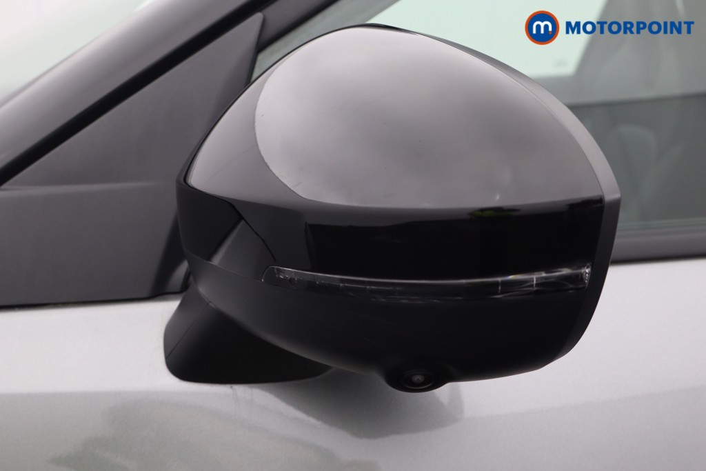 Nissan Juke Tekna Manual Petrol SUV - Stock Number (1637425) - 29th supplementary image