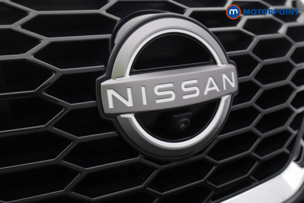 Nissan Juke Tekna Manual Petrol SUV - Stock Number (1637425) - 32nd supplementary image