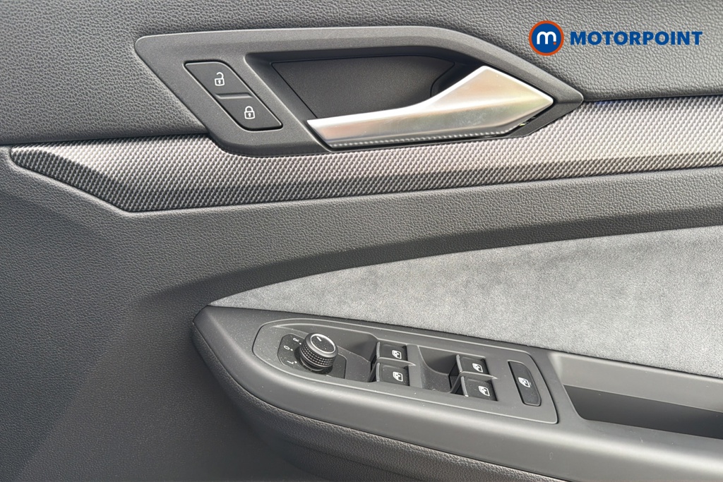 Volkswagen Golf R Black Edition Automatic Petrol Hatchback - Stock Number (1637879) - 19th supplementary image