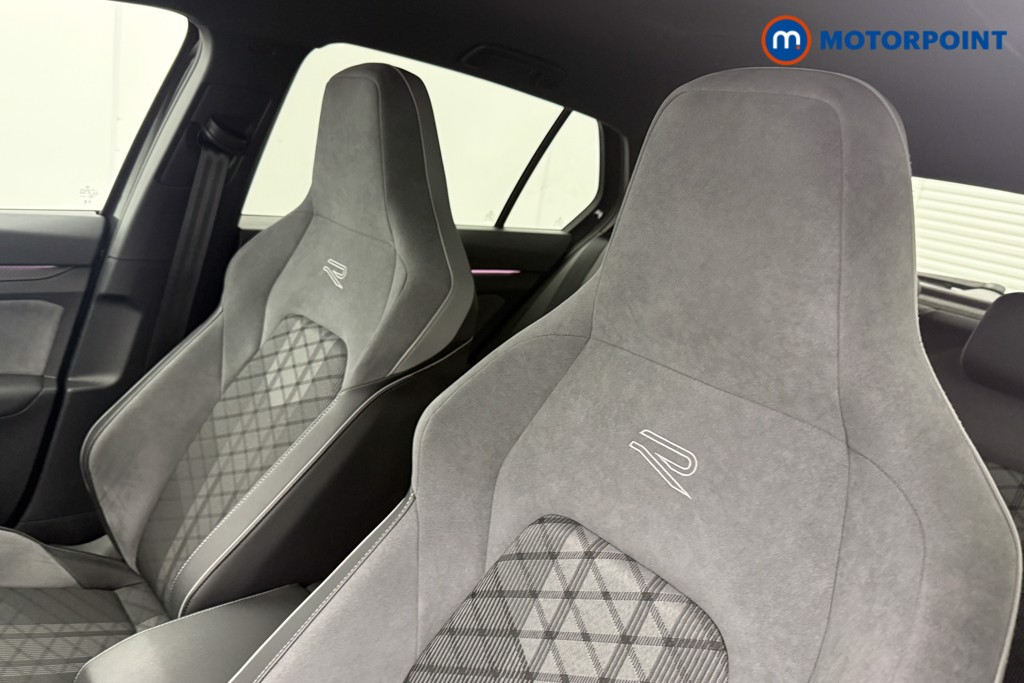 Volkswagen Golf R-Line Manual Petrol Hatchback - Stock Number (1637989) - 20th supplementary image