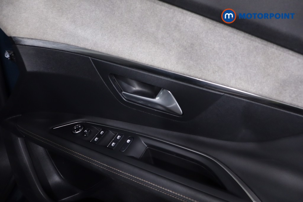 Peugeot 3008 Gt Premium Automatic Petrol Plug-In Hybrid SUV - Stock Number (1596182) - 26th supplementary image