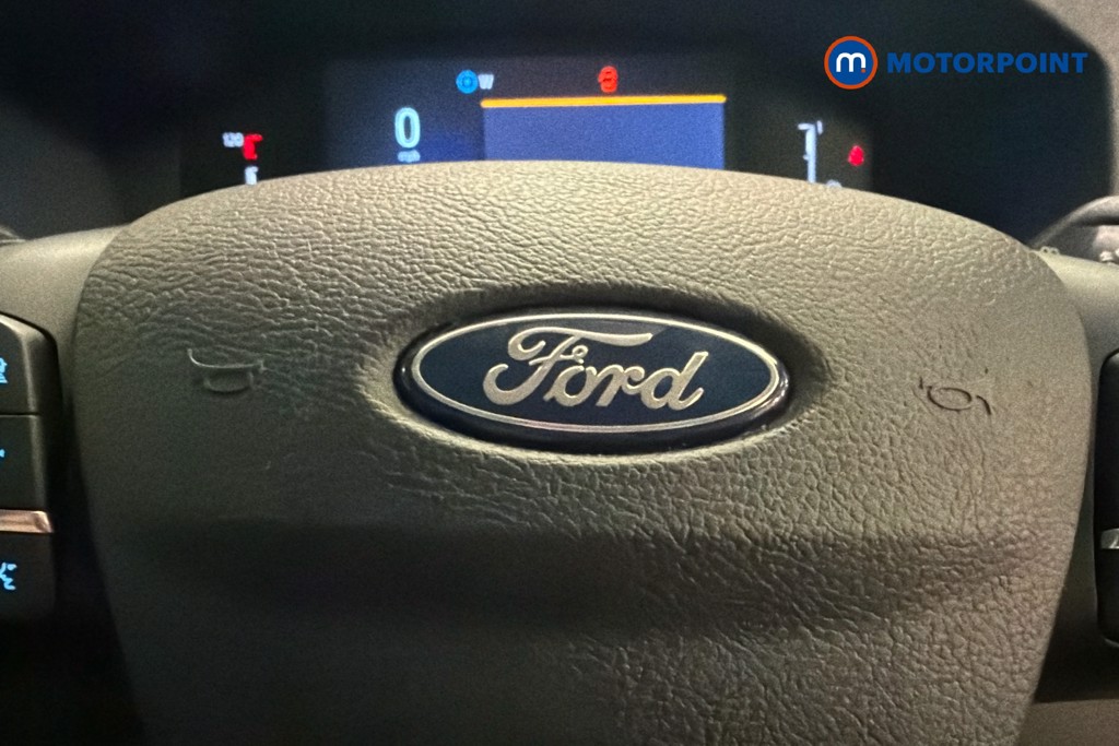 Ford Transit Limited Automatic Diesel Medium Roof Van - Stock Number (1611989) - 5th supplementary image