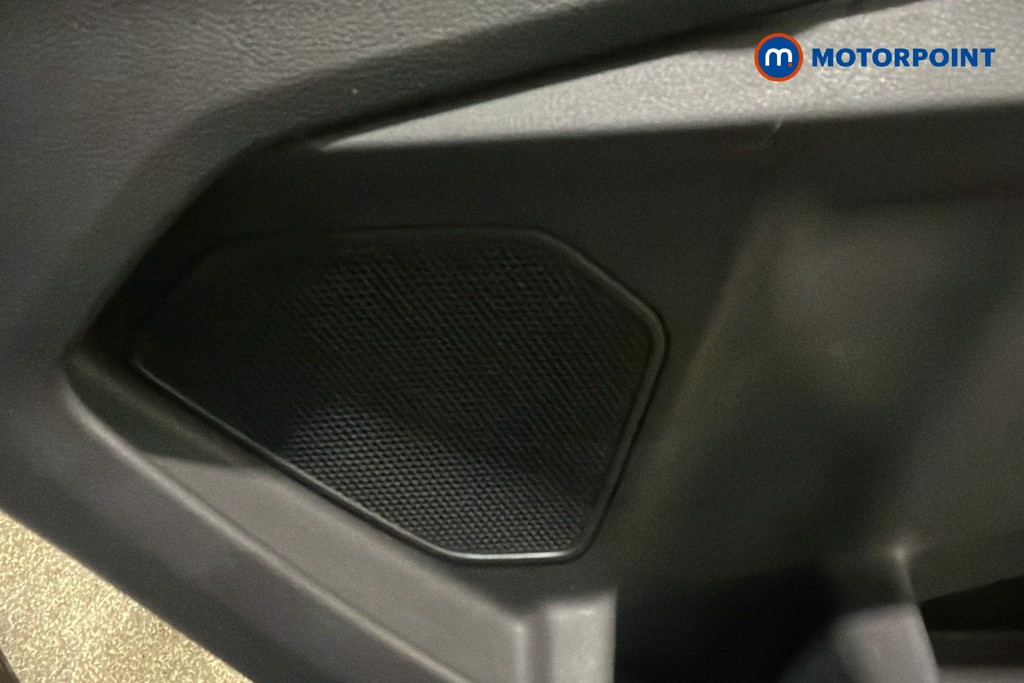 Ford Transit Limited Automatic Diesel Medium Roof Van - Stock Number (1611989) - 21st supplementary image