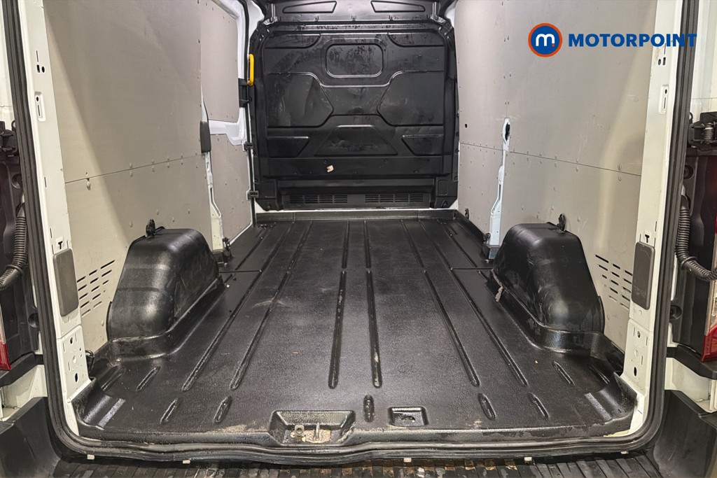 Ford Transit Limited Automatic Diesel Medium Roof Van - Stock Number (1611989) - 33rd supplementary image