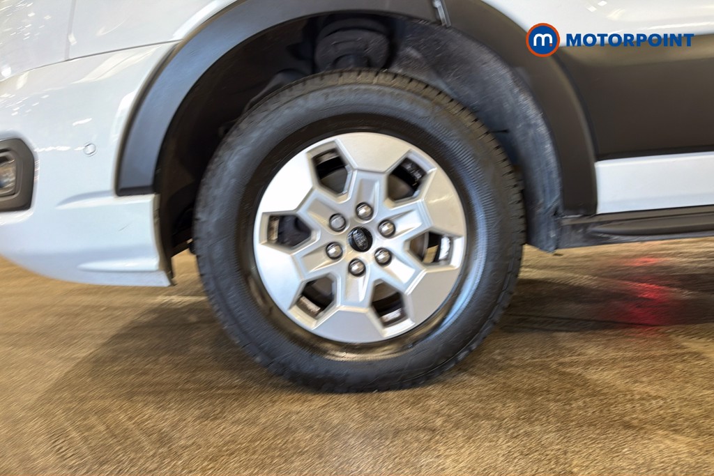 Ford Transit Limited Automatic Diesel Medium Roof Van - Stock Number (1611989) - 47th supplementary image