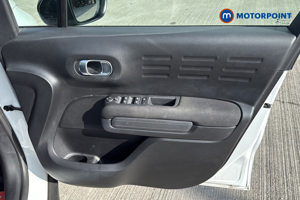 Citroen C3 Aircross Shine Manual Petrol SUV - Stock Number (1612842) - 18th supplementary image