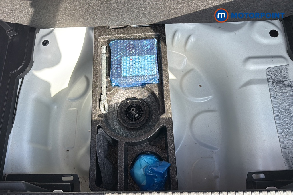 Citroen C3 Aircross Shine Manual Petrol SUV - Stock Number (1612842) - 33rd supplementary image