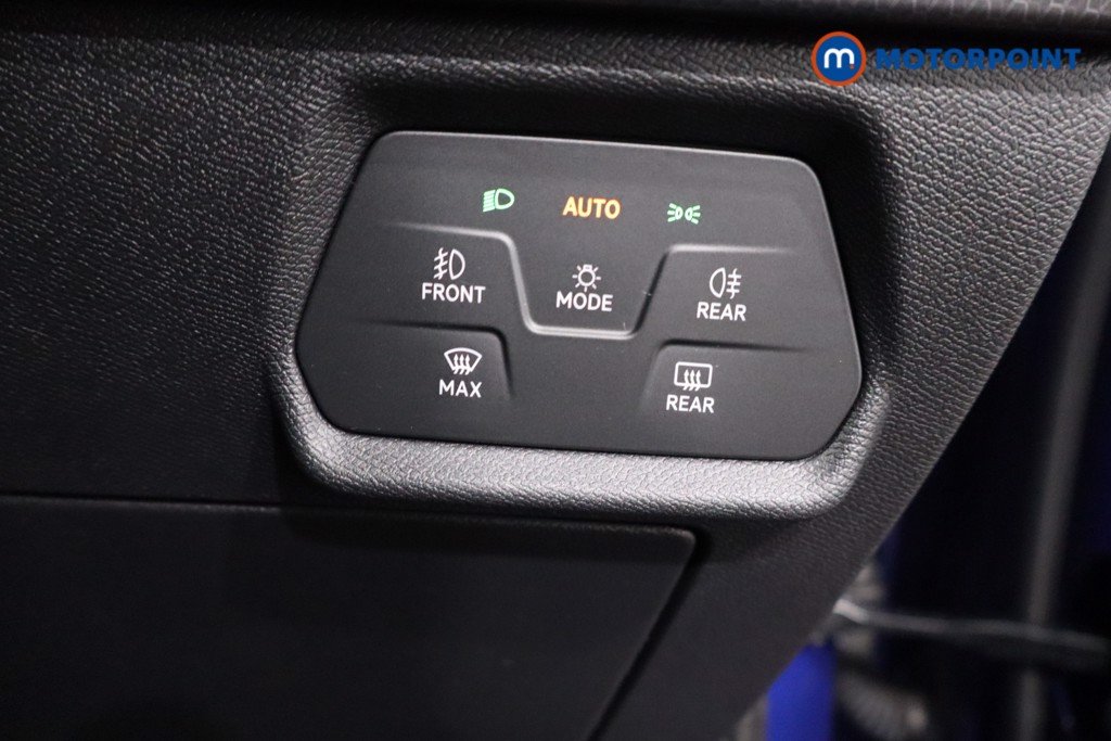 Seat Leon Se Dynamic Manual Petrol Hatchback - Stock Number (1615545) - 17th supplementary image