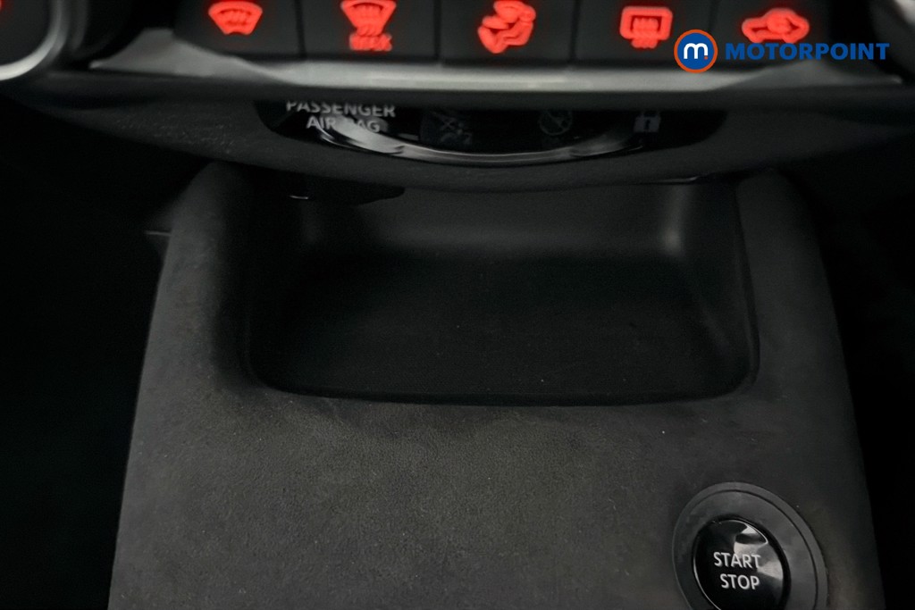 Nissan Juke Tekna-Plus Automatic Petrol-Electric Hybrid SUV - Stock Number (1619015) - 17th supplementary image