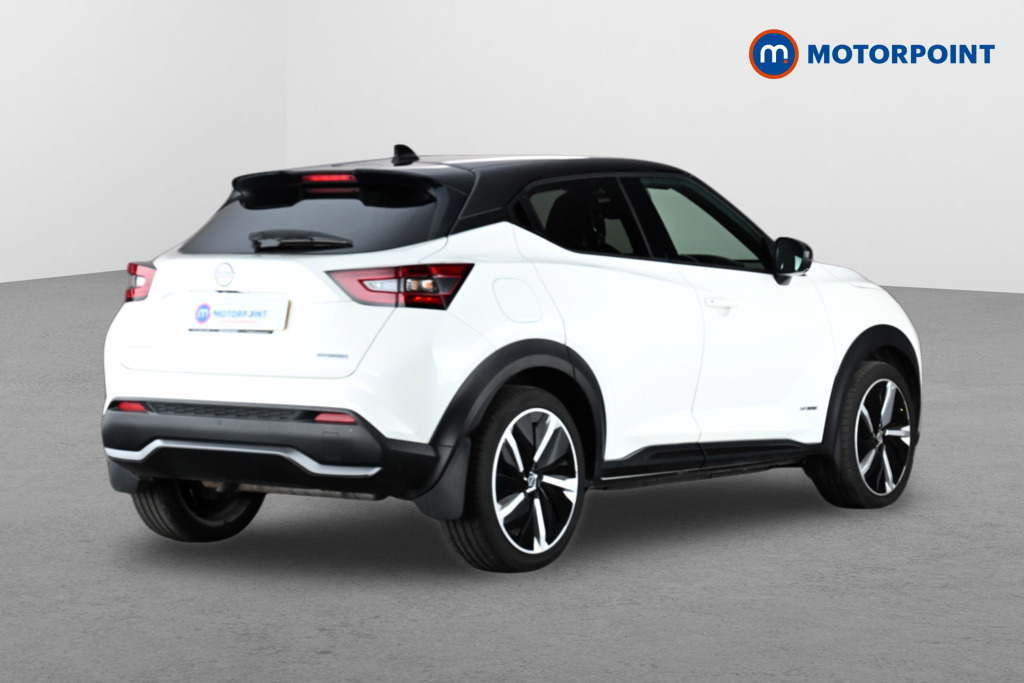 Nissan Juke Tekna-Plus Automatic Petrol-Electric Hybrid SUV - Stock Number (1619015) - Drivers side rear corner