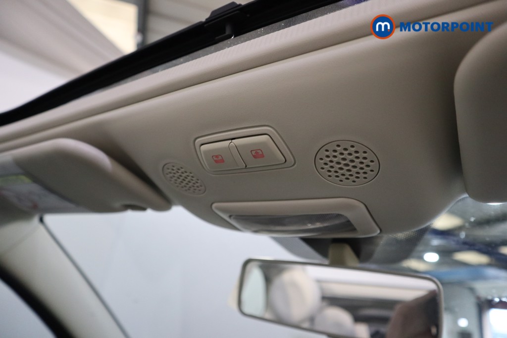 Fiat 500 Lounge Manual Petrol Convertible - Stock Number (1621534) - 9th supplementary image