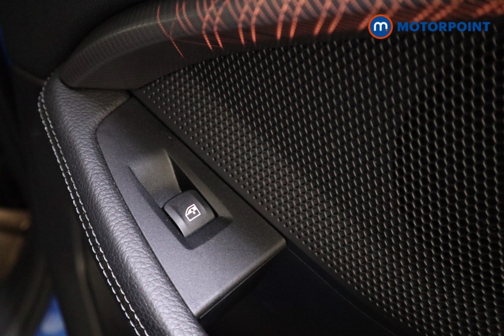 BMW 1 Series M Sport Manual Petrol Hatchback - Stock Number (1624412) - 23rd supplementary image