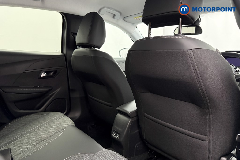 Peugeot 208 Allure Manual Petrol Hatchback - Stock Number (1624751) - 17th supplementary image