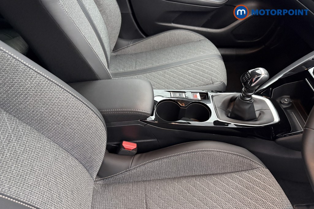 Peugeot 208 Allure Manual Petrol Hatchback - Stock Number (1624766) - 13th supplementary image
