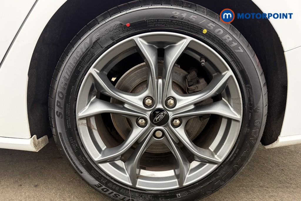 Ford Focus St-Line Edition Manual Diesel Estate - Stock Number (1627012) - 2nd supplementary image