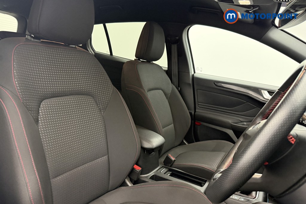 Ford Focus St-Line Edition Manual Diesel Estate - Stock Number (1627012) - 6th supplementary image
