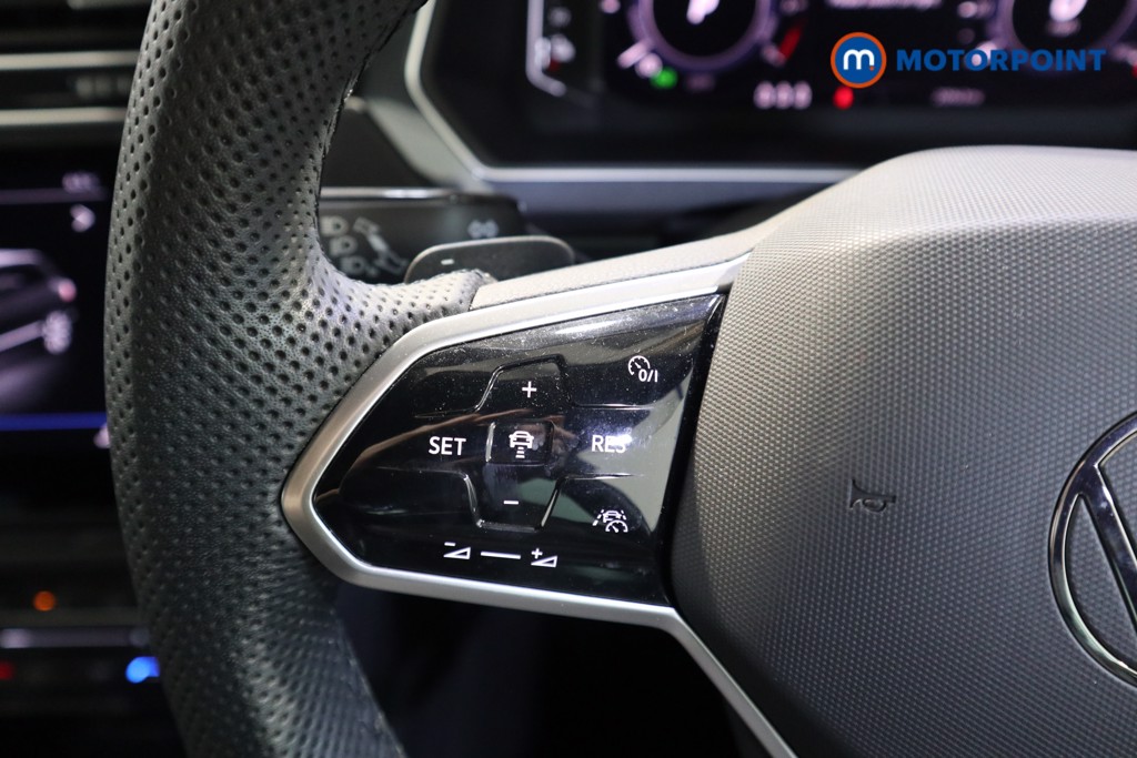 Volkswagen Tiguan R-Line Automatic Petrol Plug-In Hybrid SUV - Stock Number (1627031) - 3rd supplementary image
