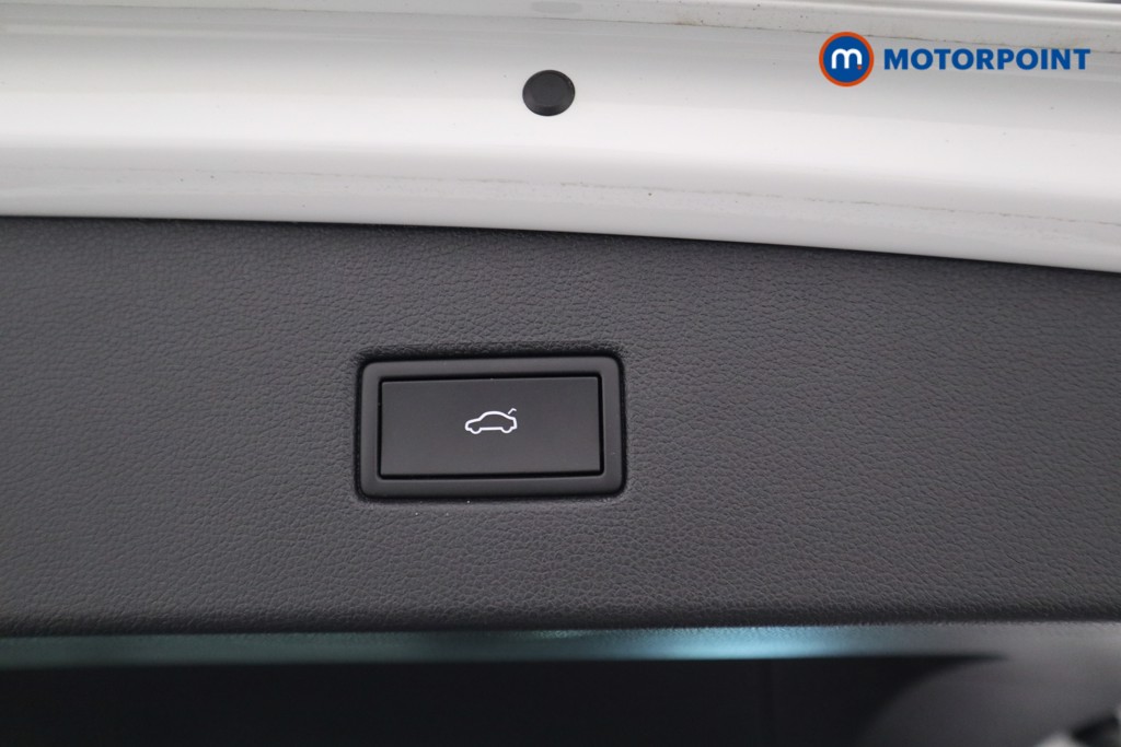 Volkswagen Tiguan R-Line Automatic Petrol Plug-In Hybrid SUV - Stock Number (1627031) - 27th supplementary image