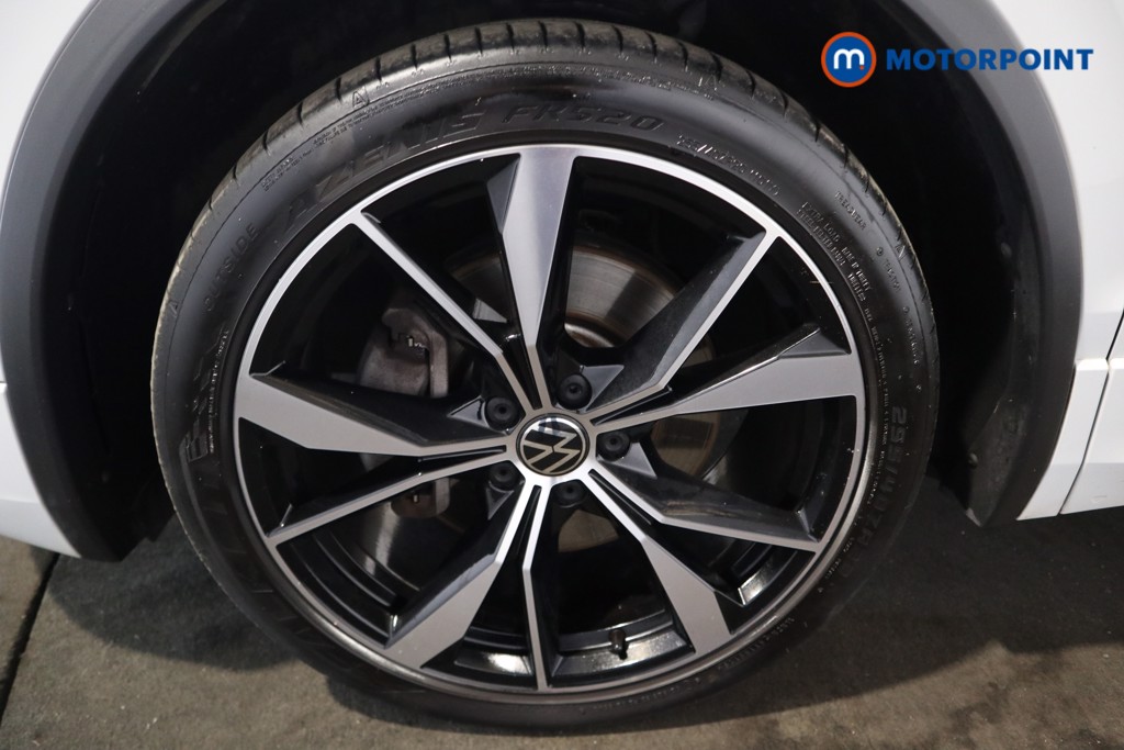 Volkswagen Tiguan R-Line Automatic Petrol Plug-In Hybrid SUV - Stock Number (1627031) - 30th supplementary image
