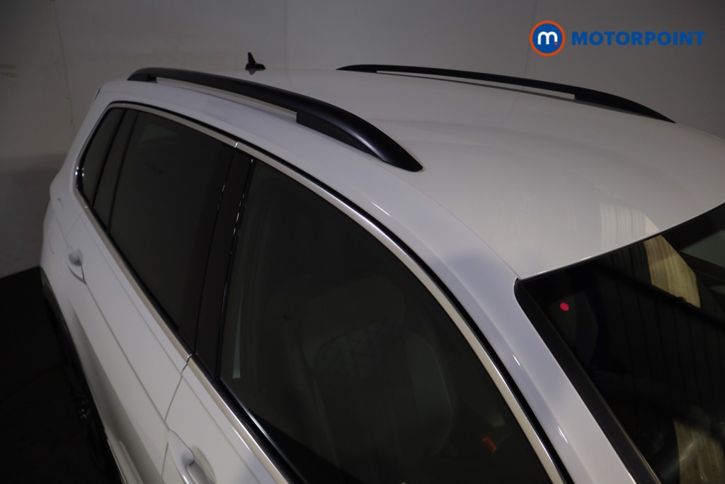 Volkswagen Tiguan R-Line Automatic Petrol Plug-In Hybrid SUV - Stock Number (1627031) - 37th supplementary image