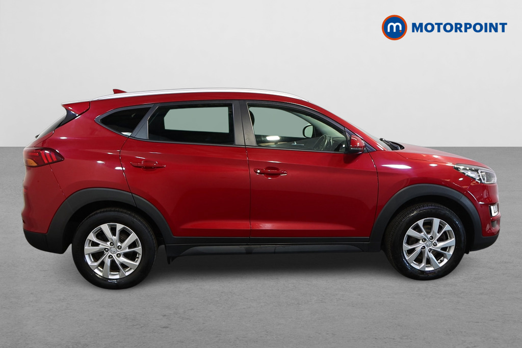 Hyundai Tucson Se Nav Manual Petrol SUV - Stock Number (1627171) - Drivers side