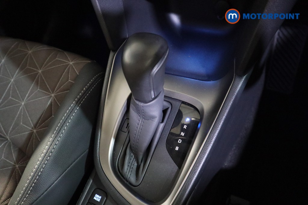 Toyota Yaris Cross Excel Automatic Petrol-Electric Hybrid Estate - Stock Number (1627435) - 10th supplementary image