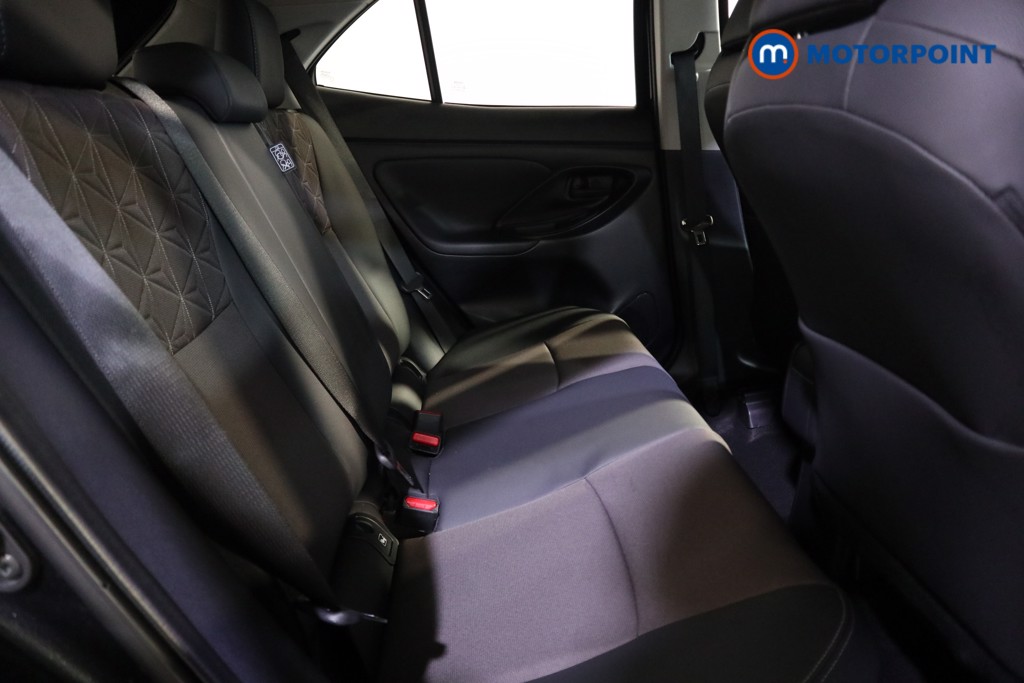 Toyota Yaris Cross Excel Automatic Petrol-Electric Hybrid Estate - Stock Number (1627435) - 17th supplementary image