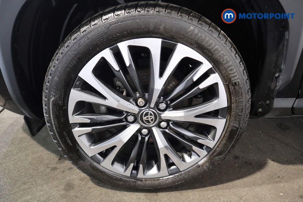 Toyota Yaris Cross Excel Automatic Petrol-Electric Hybrid Estate - Stock Number (1627435) - 24th supplementary image