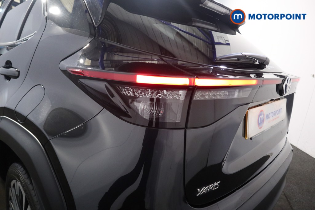 Toyota Yaris Cross Excel Automatic Petrol-Electric Hybrid Estate - Stock Number (1627435) - 31st supplementary image