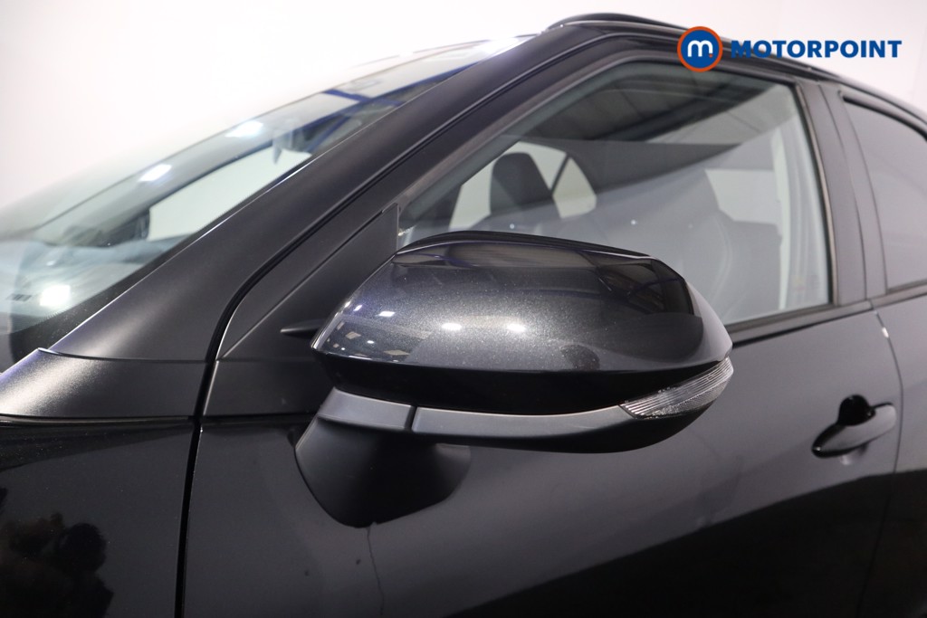 Toyota Yaris Cross Excel Automatic Petrol-Electric Hybrid Estate - Stock Number (1627435) - 35th supplementary image