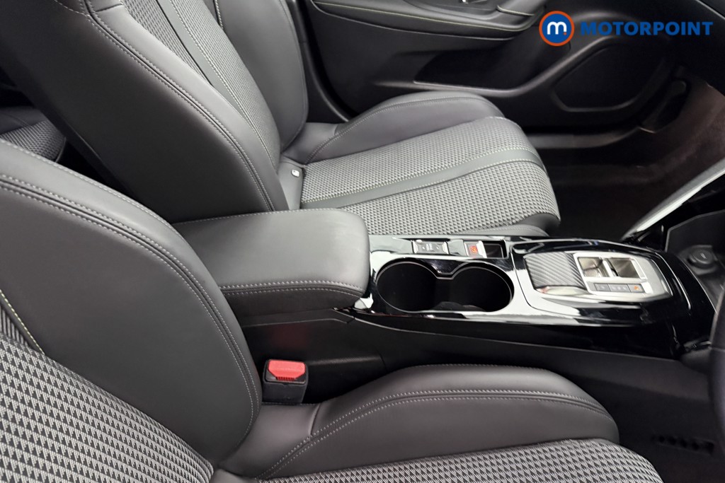 Peugeot 2008 GT Automatic Electric SUV - Stock Number (1627659) - 13th supplementary image