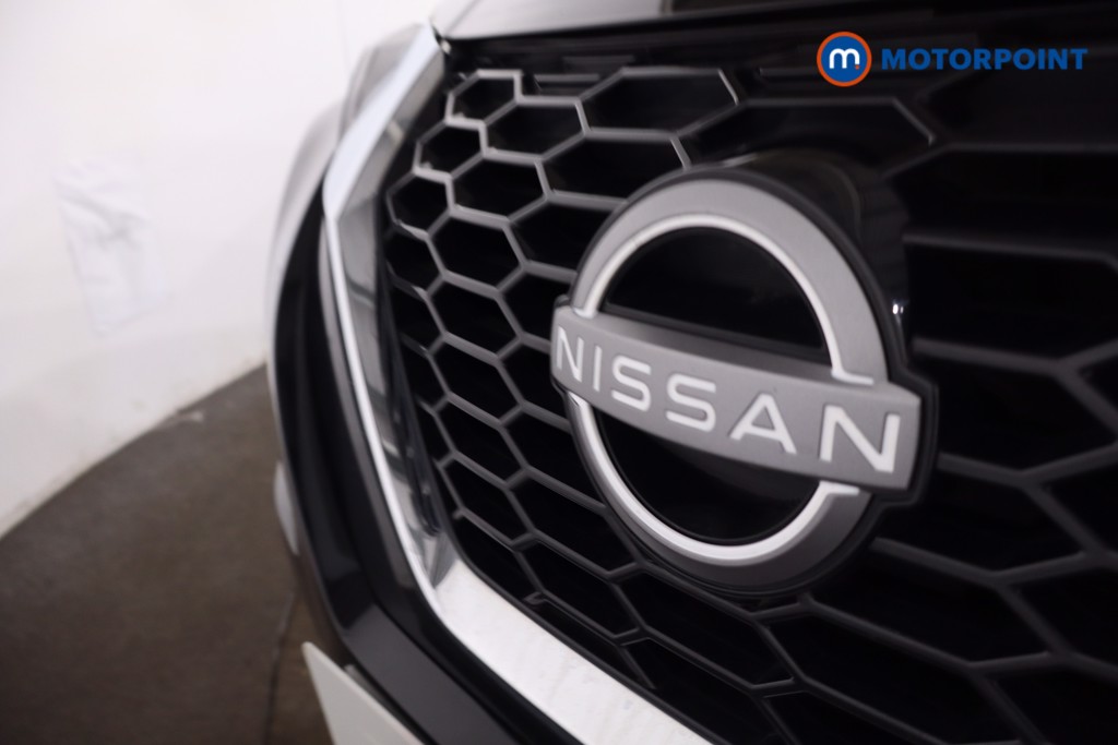 Nissan Juke Acenta Premium Manual Petrol SUV - Stock Number (1628288) - 26th supplementary image