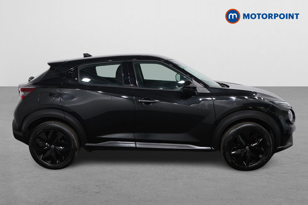 Nissan Juke Acenta Premium Manual Petrol SUV - Stock Number (1628288) - Drivers side