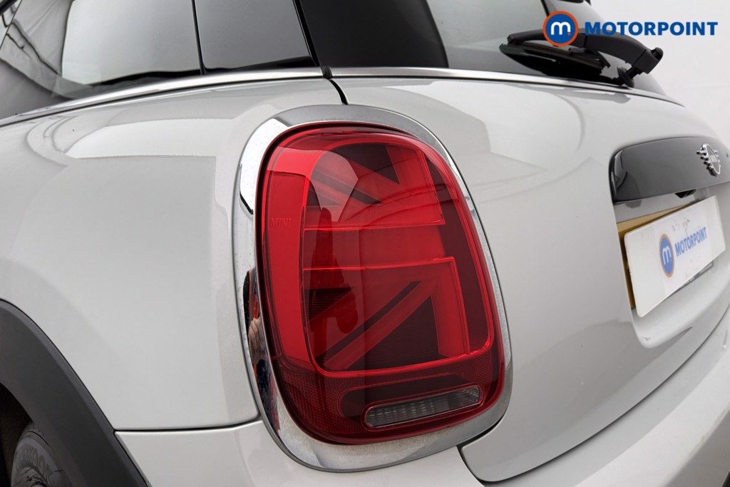 Mini Hatchback Cooper Classic Automatic Petrol Hatchback - Stock Number (1628663) - 19th supplementary image