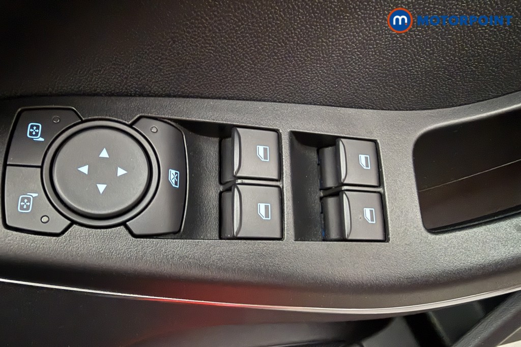Ford Fiesta Titanium Manual Petrol Hatchback - Stock Number (1628700) - 15th supplementary image