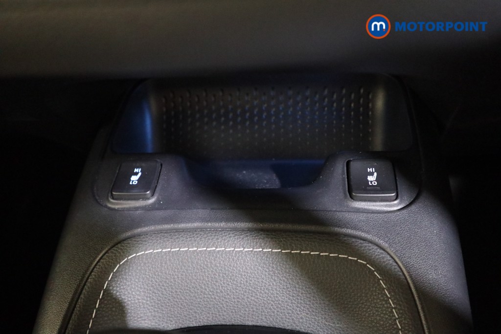Toyota Corolla Design Automatic Petrol-Electric Hybrid Hatchback - Stock Number (1628919) - 9th supplementary image
