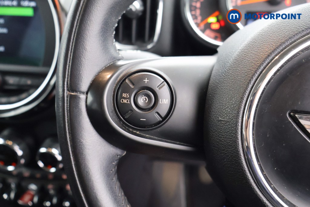 Mini Countryman Cooper Manual Petrol SUV - Stock Number (1629048) - 2nd supplementary image
