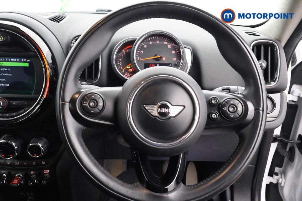 Mini Countryman Cooper Manual Petrol SUV - Stock Number (1629048) - 1st supplementary image