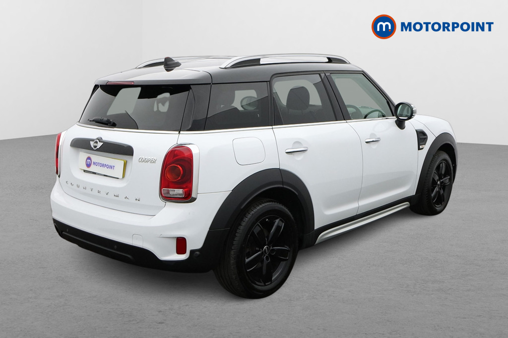 Mini Countryman Cooper Manual Petrol SUV - Stock Number (1629048) - Drivers side rear corner
