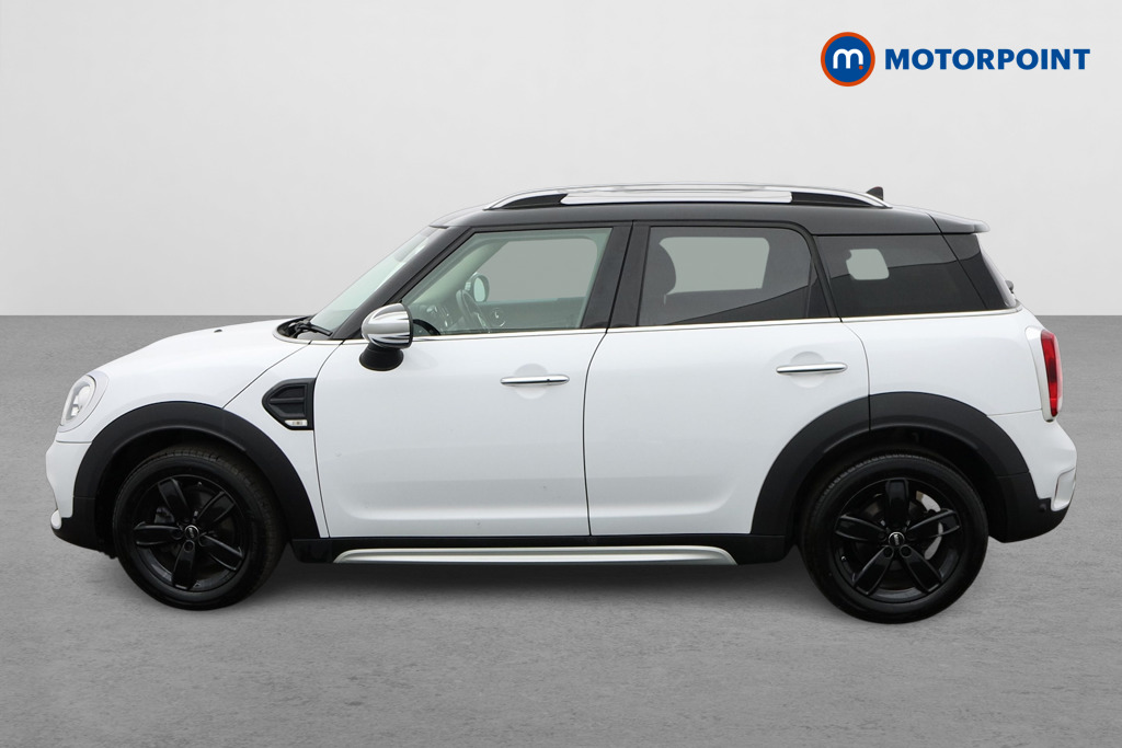 Mini Countryman Cooper Manual Petrol SUV - Stock Number (1629048) - Passenger side