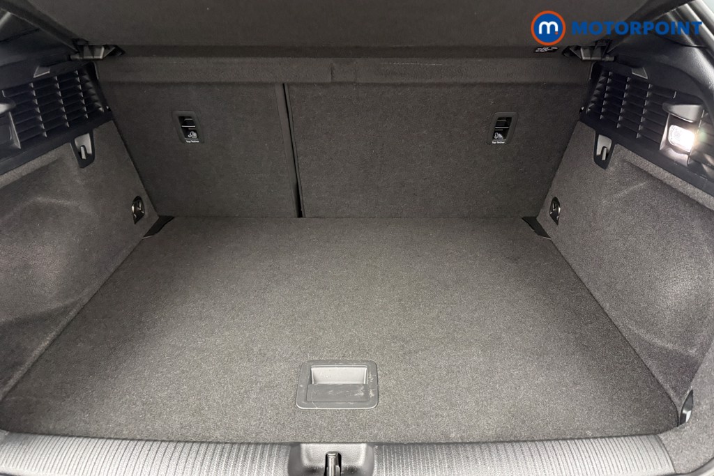 Audi Q2 S Line Manual Petrol SUV - Stock Number (1629063) - 17th supplementary image