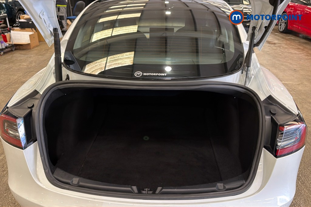 Tesla Model 3 Long Range Automatic Electric Saloon - Stock Number (1629243) - 33rd supplementary image