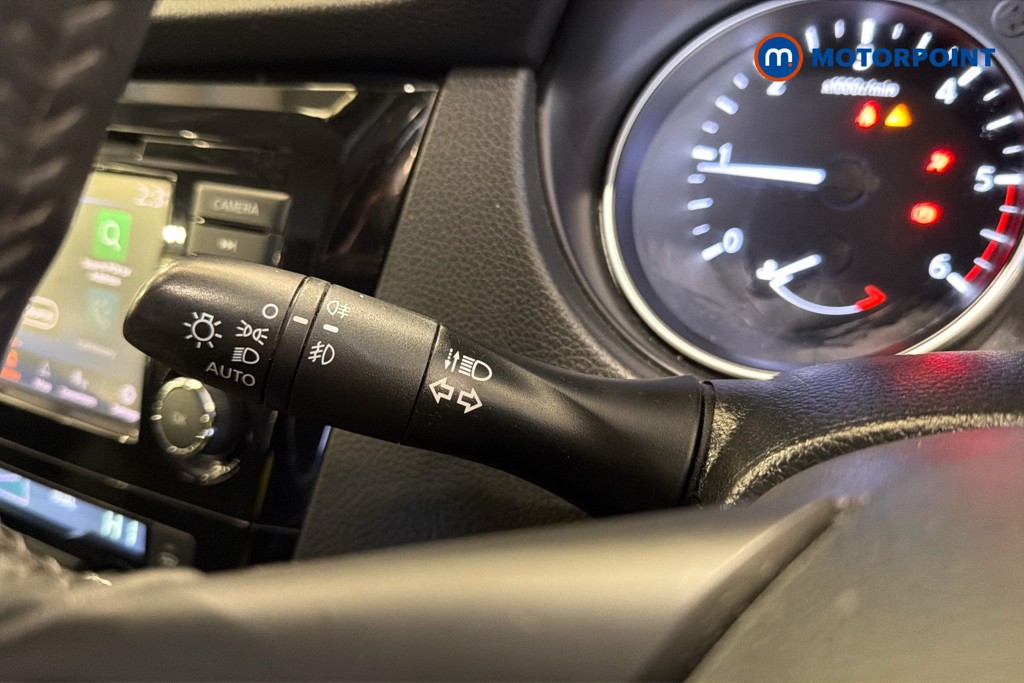 Nissan Qashqai Acenta Premium Manual Diesel SUV - Stock Number (1629910) - 6th supplementary image