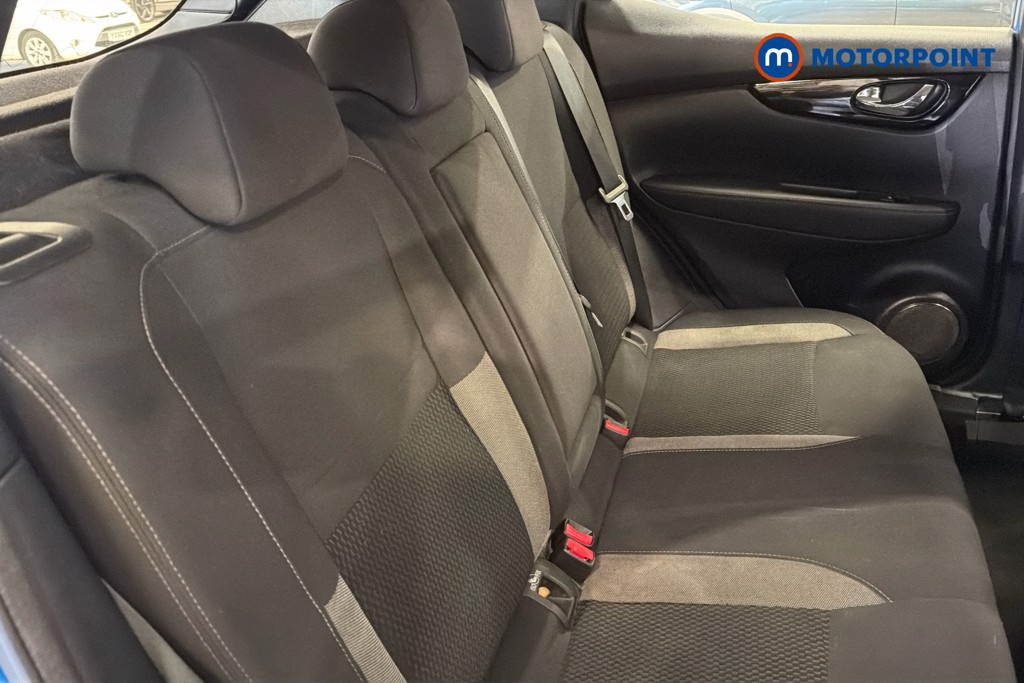 Nissan Qashqai Acenta Premium Manual Diesel SUV - Stock Number (1629910) - 28th supplementary image