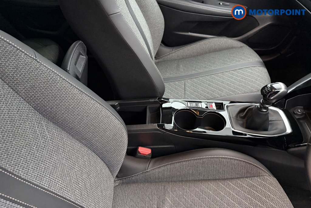 Peugeot 208 Allure Manual Petrol Hatchback - Stock Number (1630103) - 12th supplementary image