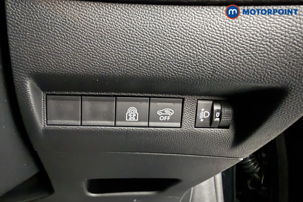 Peugeot 208 Allure Manual Petrol Hatchback - Stock Number (1630107) - 5th supplementary image