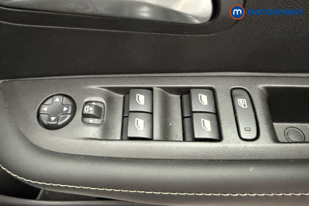 Peugeot 208 Allure Manual Petrol Hatchback - Stock Number (1630107) - 16th supplementary image