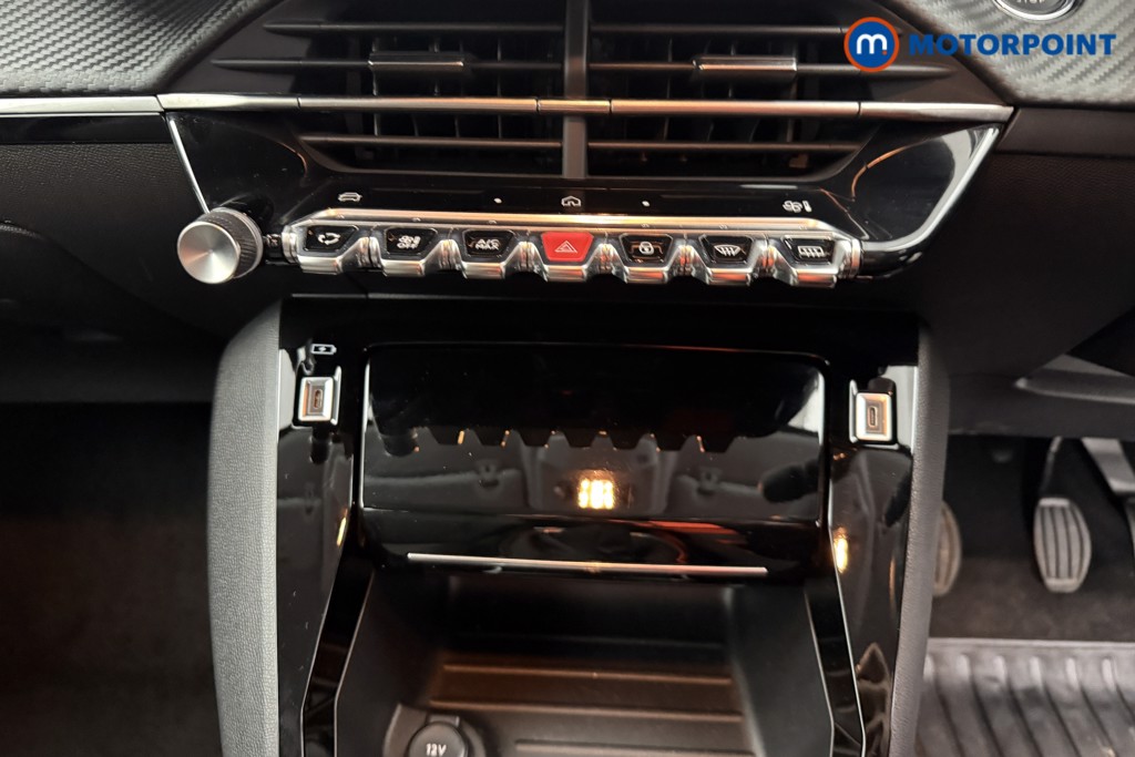 Peugeot 208 Allure Manual Petrol Hatchback - Stock Number (1630127) - 10th supplementary image